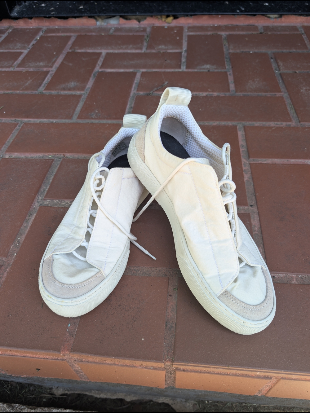 James Perse Cream Off-White Women's Slip-On Sneakers